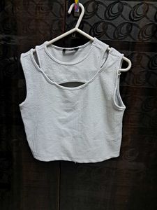 Cut OUT Zudio Crop Top