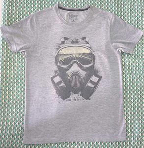Roadster Graphic T-Shirt - Size M