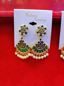 Earrings Combo 1 Pcs