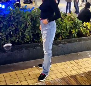 URBANIC DAMAGED JEANS