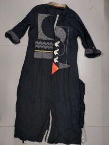 W Black Kurti
