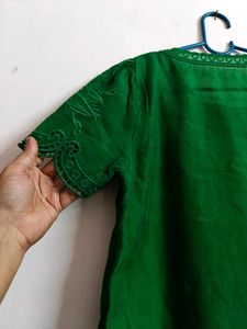 Elegant Green Cutout Dress