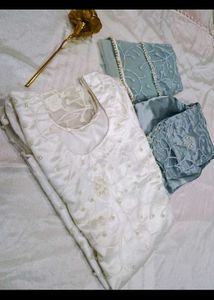 Pakistani Style Kurta Set