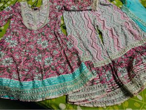 Beautiful Cotton Sarara Suit