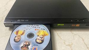 Sony DVD/CD Player- DOLBY Digital-Perfect Working