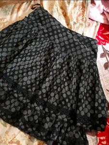 Kawai Black Ruffle Skirt With Lace