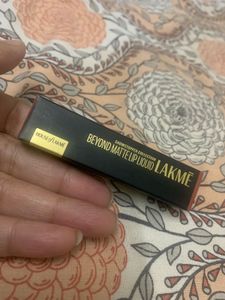 Lakme 9-5.. 301 Nude Umbrella