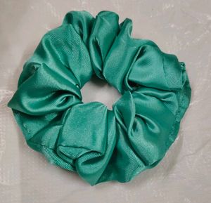 Shiny Scrunchies