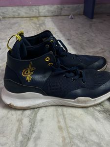 NBA BASKETBALL SHOES