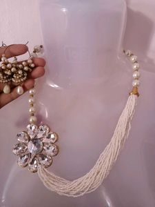 Pearl Necklace Set