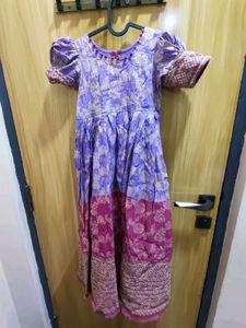 Girl&#39;s Ethnic Dress