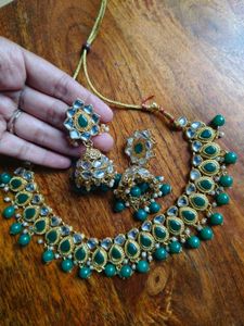 Green Jewellery Set