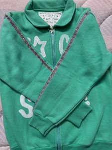 Cute Green Kids&#39; Sweatshirt