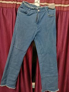 Frayed Hem Jeans