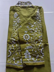 Chikankari Style Embroidered Kurta Set