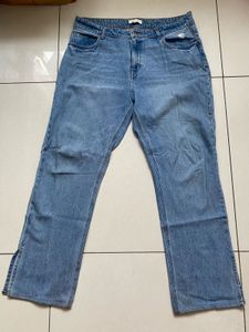 H&M Straight Fit Jeans
