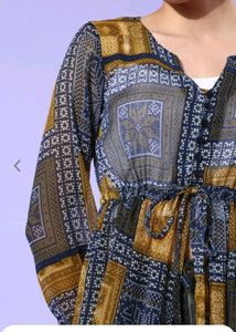Font open tie dress