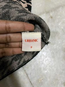 Urbanic Houndstooth Crop Top