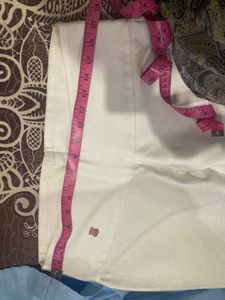 White Jeggings (measurement Attacched In Picture)