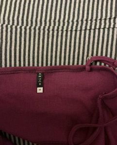 Burgundy Sleeveless Crop Top