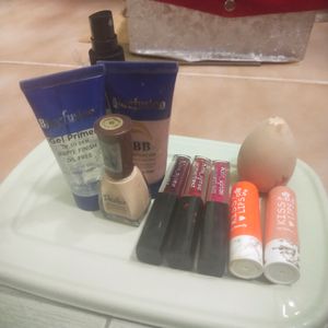 2 Foundation Aloe Vera Finishing Mate Gel Lipstick
