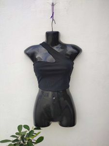 Stradivarius Tank Cutout Top