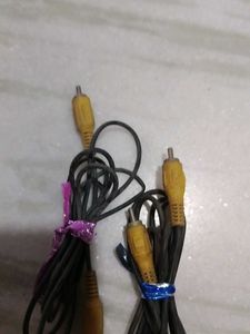 2 Cables