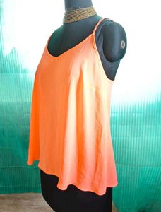 BOGO 🎁 Buy One Get 1🎁Size M/L Orange Cami Top
