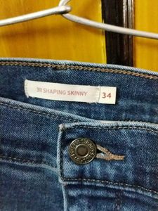 Levis Jeans Women -34- Shaping Skinny