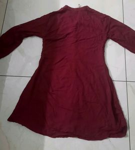 DAILY WEAR TOP