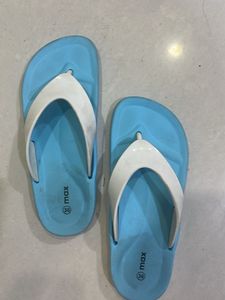 new max flip flops size 36 for 8-10 yr girls