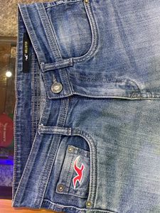 Hollister 🦅 Brnd Jeans 👖 Deal