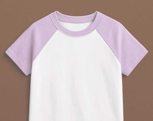 Daisy Graphic Tee