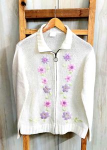 Embroidery Work Offwhite Sweater Size-38-40