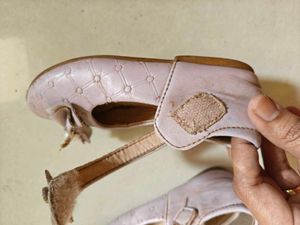 Baby Girl Shoes - Size 4