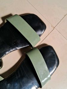 Black Flat