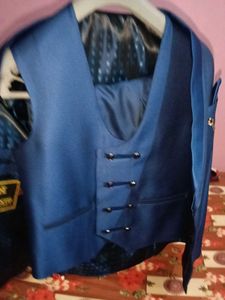 Stylish Blue Suit Blazer