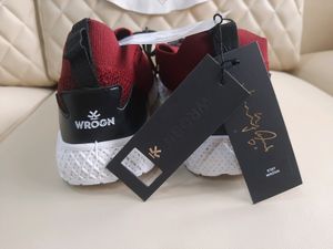 Virat Kohli&#39;s Wrogn Shoes