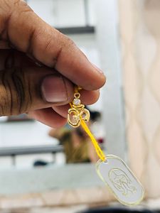 pure gold 20 carat om pendent