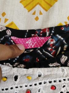 Elegant Printed Kurta With Pockets