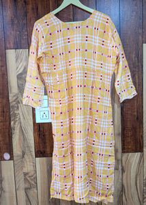 Girls&#39; Orange Frock – Elegant &amp; Stylish (42” Lengt