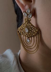 Elegant Gold Earrings