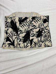 Black &amp; White Floral Printed Top