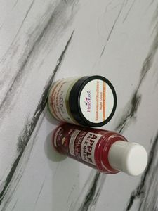 Kumkumadi Radiance Night Cream & Apple