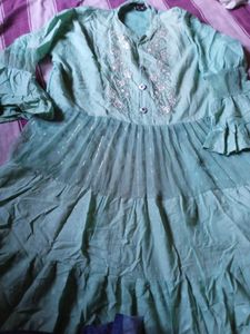 Embroidered Green Kurta
