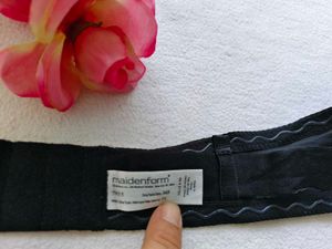 Victoria&#39;s Secret Lingerie Set