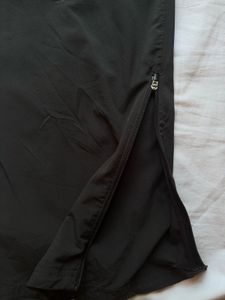 Nike Unisex Track Pant!
