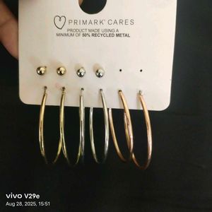 Primark Earring Set