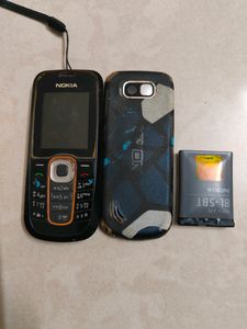 Nokia 2600 Classic Black Working (No Charger)