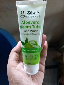 Globus Naturals Aloevera Neem Facewash
